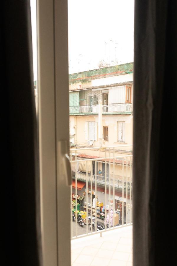 Nella'S Carlo III Apartment เนเปิลส์ ภายนอก รูปภาพ